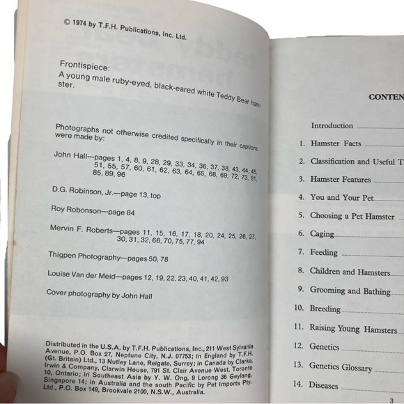 Teddy Bear Hamsters By Mervin F. Roberts Trade Paperback 1974 - Picture 5 of 9